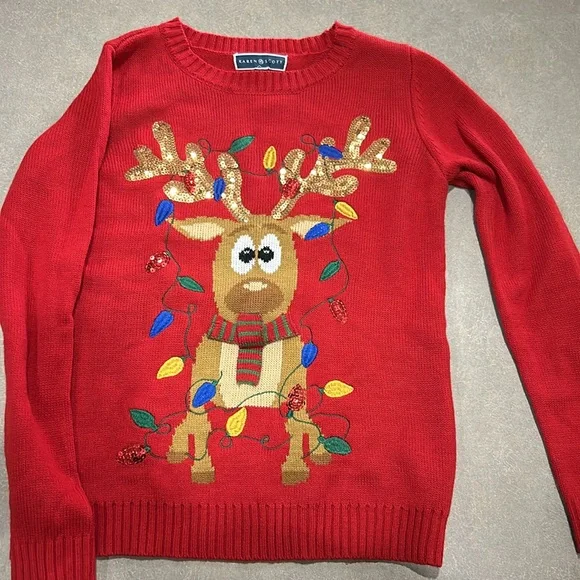 Reindeer Christmas Sweater - Picture 5 of 9